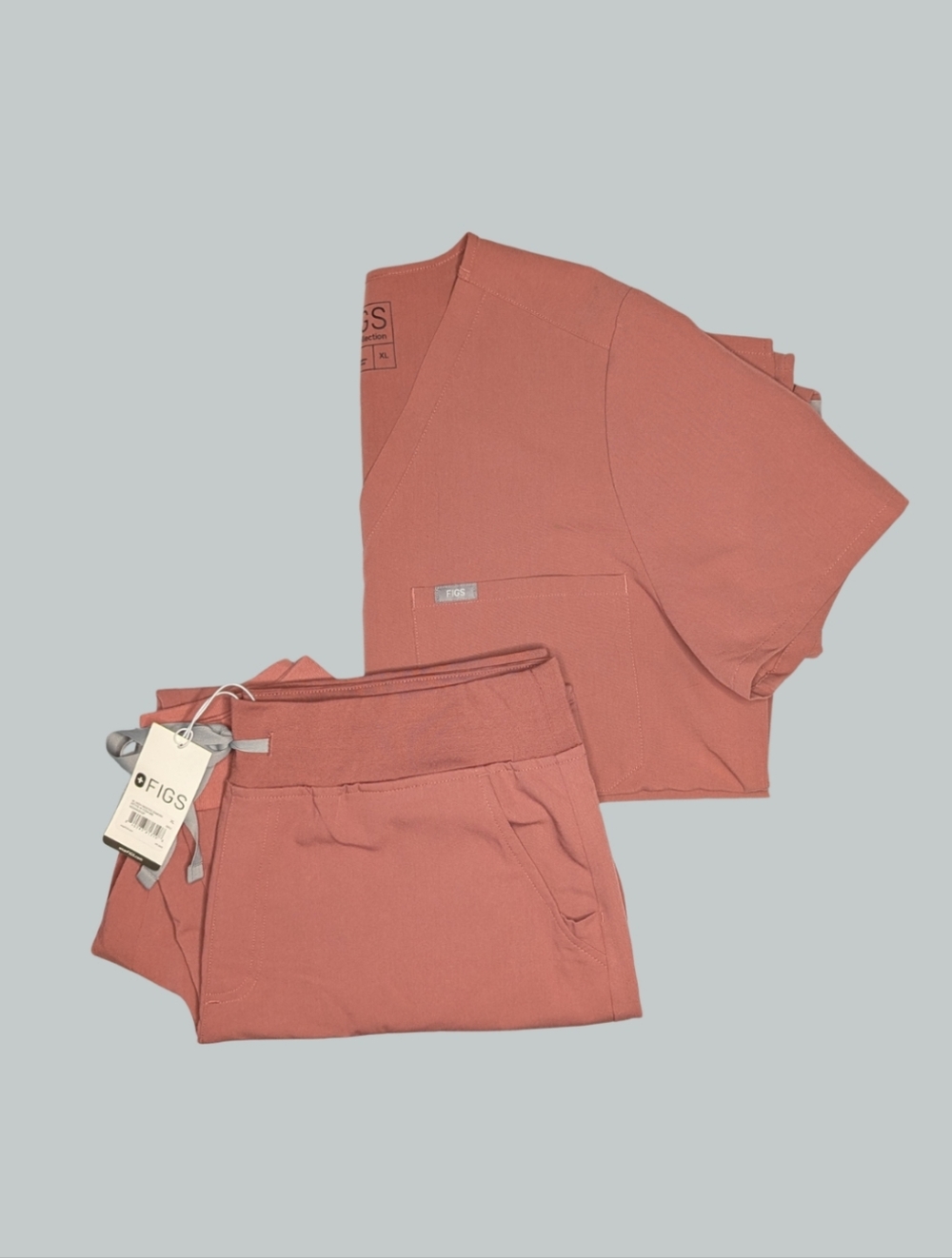 XL/XLP FIGS Set (Catarina Top & NWT High-waisted Zamora Joggers) in "Mauve"